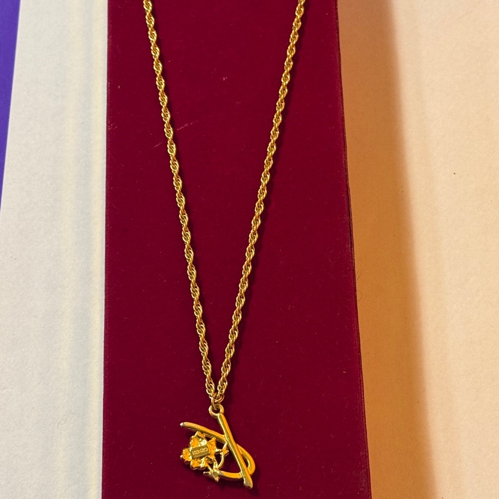 Kenzo Gold Necklace with Floral Accent - Picture 6 of 13